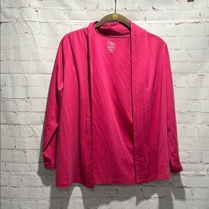 L.L. Bean Vibrant Pink Woman’s Lightweight 100% Cotton‎ Cardigan sweater